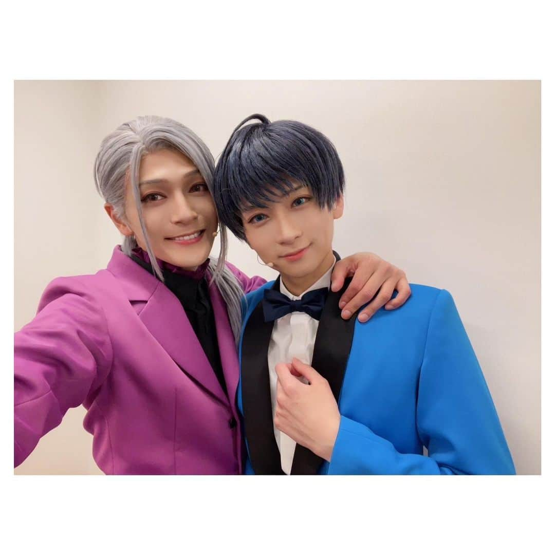 上田堪大さんのインスタグラム写真 - (上田堪大Instagram)「#MANKAISTAGE #A3 #act2 #エーステ #全39公演 #ありがとうございました #冬組 #ずっと #運命共同体」3月2日 12時56分 - kandai_1021