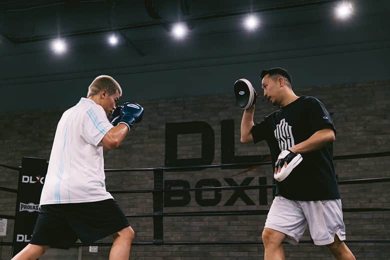 粟生隆寛のインスタグラム：「Tenshin did a great work today too🥊」