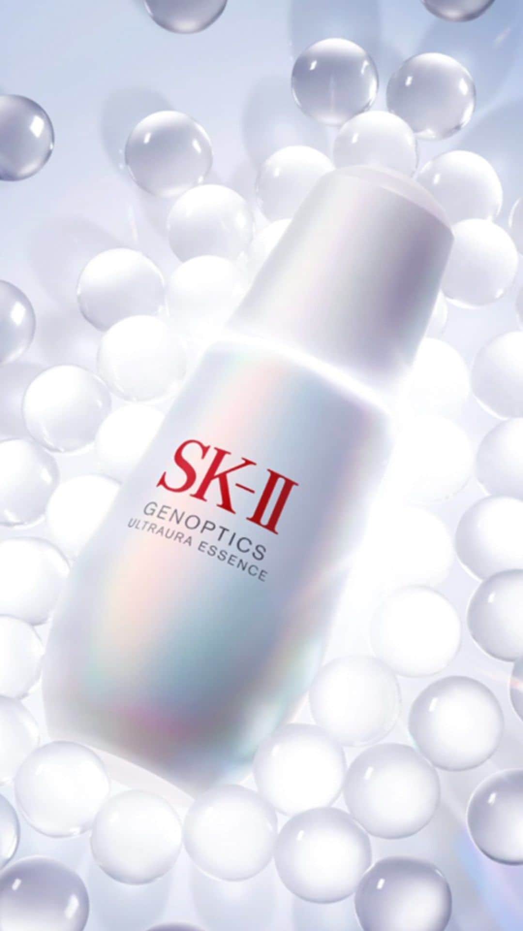 SK-II's Official Instagramのインスタグラム：「Tang Wei is unleashing her ultimate aura from inside out with NEW GenOptics Ultraura Essence. Are you ready to unleash yours too?  Now available in stores.  #SKII #PITERA #100CaratAura 💎」