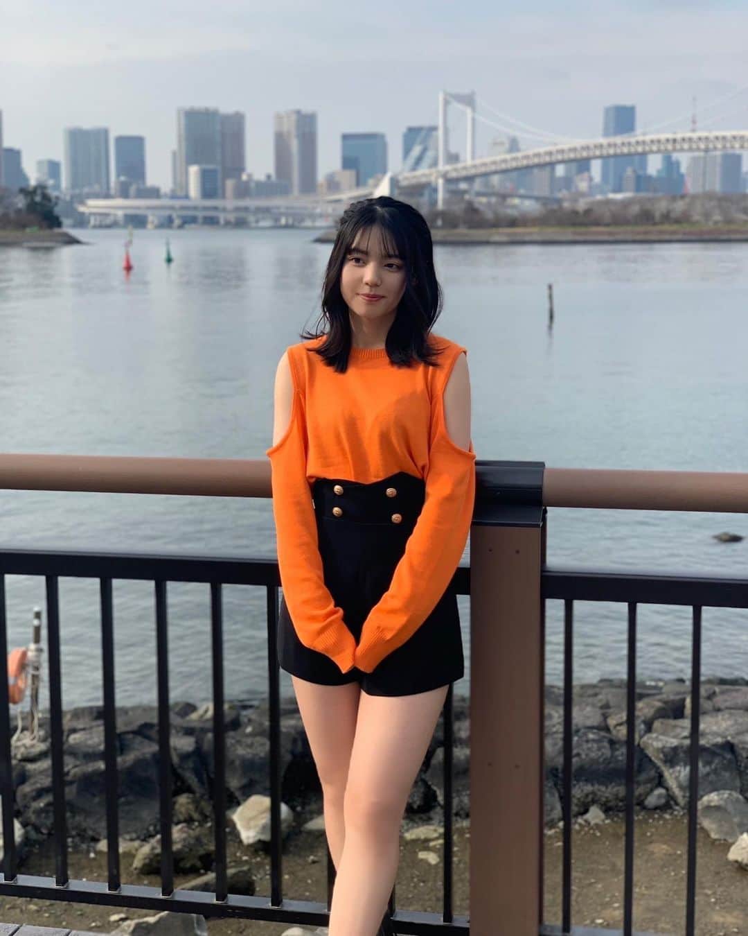 松島かのんさんのインスタグラム写真 - (松島かのんInstagram)「お台場で ️ 後ろに見えるのはレインボーブリッジ🌉 マネージャーさん ...