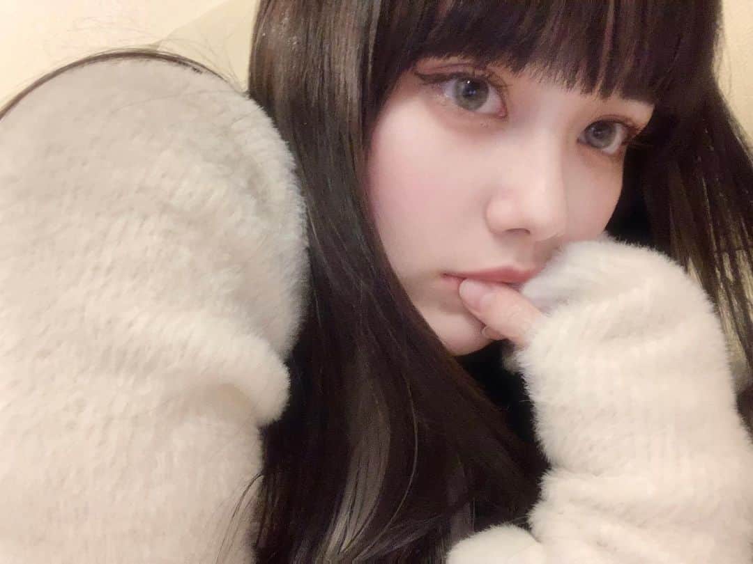 のインスタグラム：「ひな祭りって女の子の美しく健やかな成長を願うという意味が込められてるんだって💖明日だね🎎」
