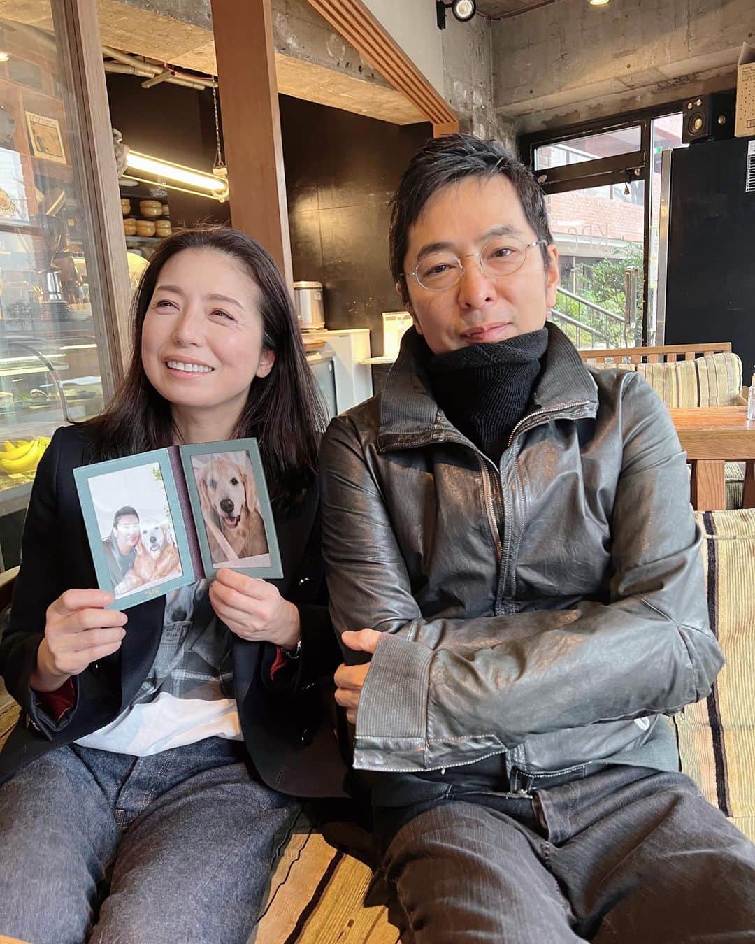 のインスタグラム：「久しぶりに徳ちゃんとお茶☕️しました😆  昨年、ももえのために 『輝きながら』を歌ってくれた徳ちゃん、 本当に感激しました🎵 徳ちゃん、いつもありがとう❣️ #徳永英明　さん #徳永英明輝きながら」