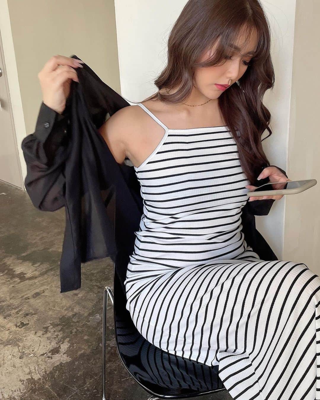 ゆりのちゃんさんのインスタグラム写真 - (ゆりのちゃんInstagram)「♡ . . . #border  . . . . #fashion #styleinspo #outfitoftheday #duras #border  #yurinochanncode  #キャミワンピース #シアーシャツ #156cmコーデ #骨格ストレート」3月2日 21時11分 - yurinochann