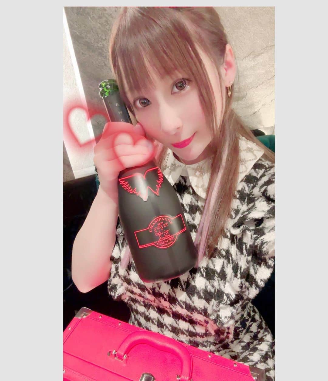 橋本れいかのインスタグラム：「. 2月会いに来てくださった方 ありがとうございました❤️  花粉にやられててつらいけど 3月もマイペースに頑張ります！  今月も楽しい時間を一緒に過ごせたら 嬉しいです♡♡  .  ୨୧┈┈┈┈┈┈┈┈┈┈┈┈┈┈୨୧  Twitter新しくなりました ↪︎ reikasensei1023  よろしくお願いします♡  #橋本れいか #れいか先生 #レッドドラゴン #RedDragon #六本木 #キャバクラ #ドレス #ただいま #フォローしてね ♡♡ #エンジェルシャンパン」