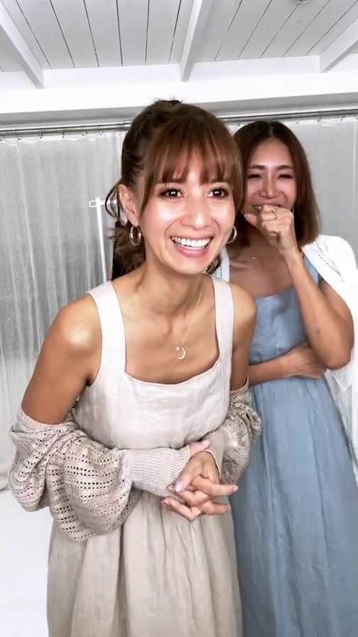 吉川ひなののインスタグラム：「コラボしたおよーふくのご紹介です♡  リネン100%で作った、地球にも人にも優しいお洋服です。  幸美ちゃまのブランド @wrinn_  とのコラボだよ🤍  わたしのプロフィールのリンクツリーにHINANO×wrinnでサイトに飛べるようにしてあるので、細かいことなどはそちらもチェックしてもらえればと思います😊」