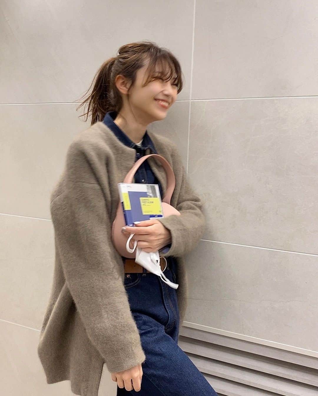 MAHO EMPiREさんのインスタグラム写真 - (MAHO EMPiREInstagram)「ハイパーちゃんゲット🎧」3月2日 23時12分 - maho_exwhyz_
