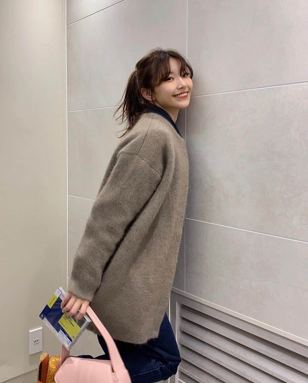 MAHO EMPiREさんのインスタグラム写真 - (MAHO EMPiREInstagram)「ハイパーちゃんゲット🎧」3月2日 23時12分 - maho_exwhyz_