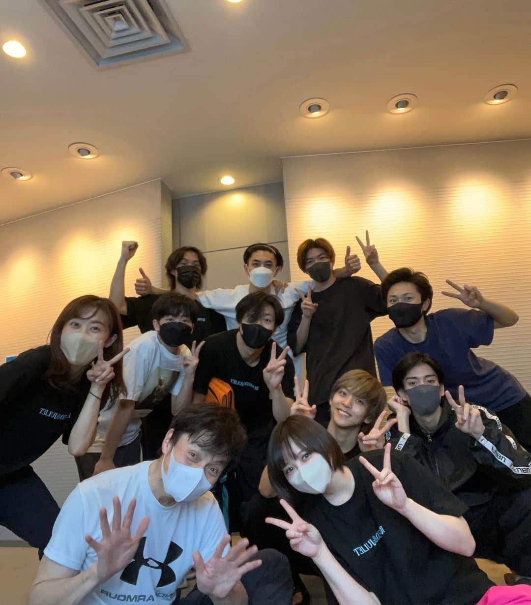 北乃きいのインスタグラム：「松村さんの松村メソッド!!! ストイックで毎日雪の日も早朝走っているという松村さん。 凄いです。」