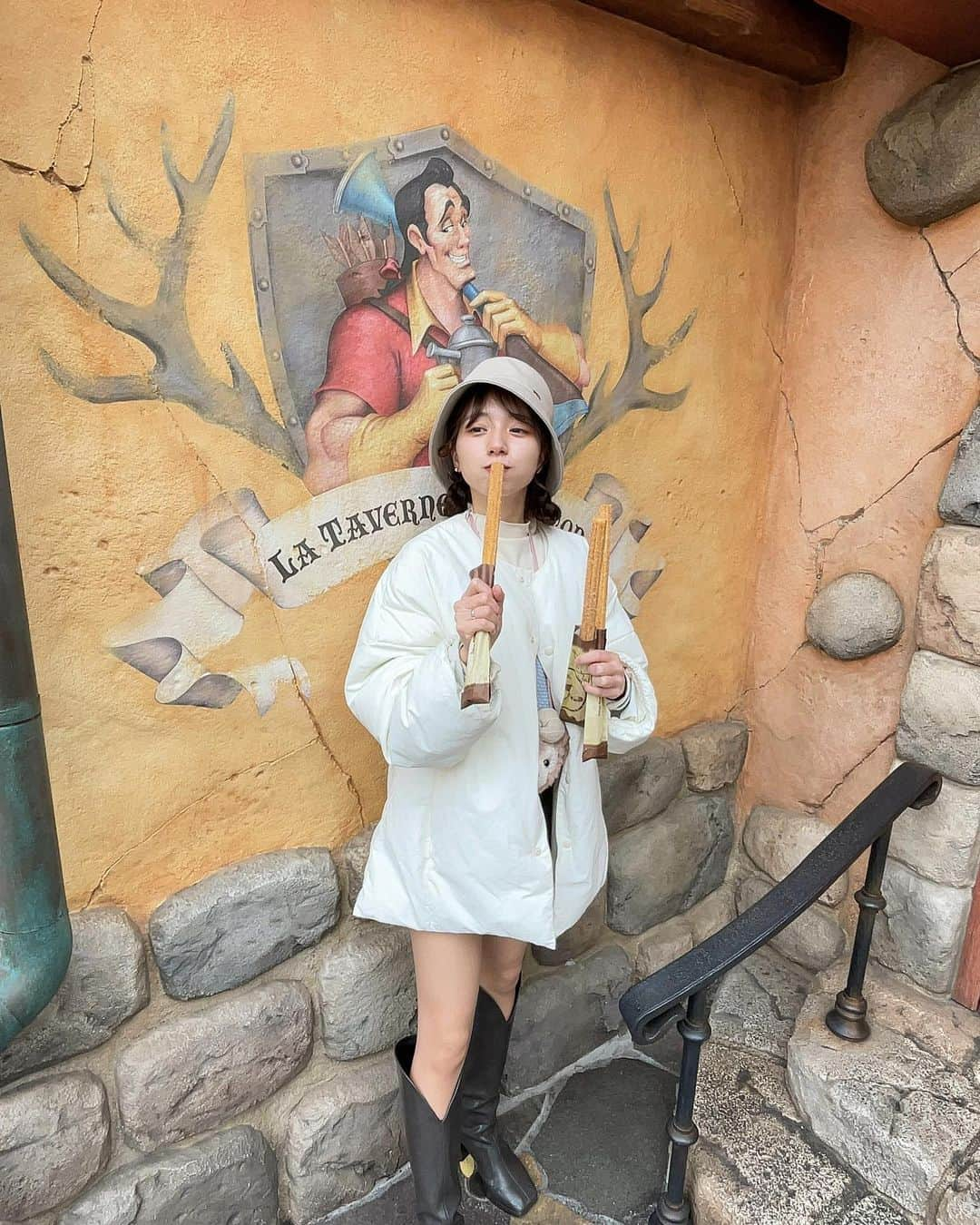 神岡実希さんのインスタグラム写真 - (神岡実希Instagram)「ー ガストーーーン❤️‍🔥🍺 #ディズニー写真部 #disneyland #ディズニーグルメ #ガストン」3月2日 23時48分 - miki_kamioka