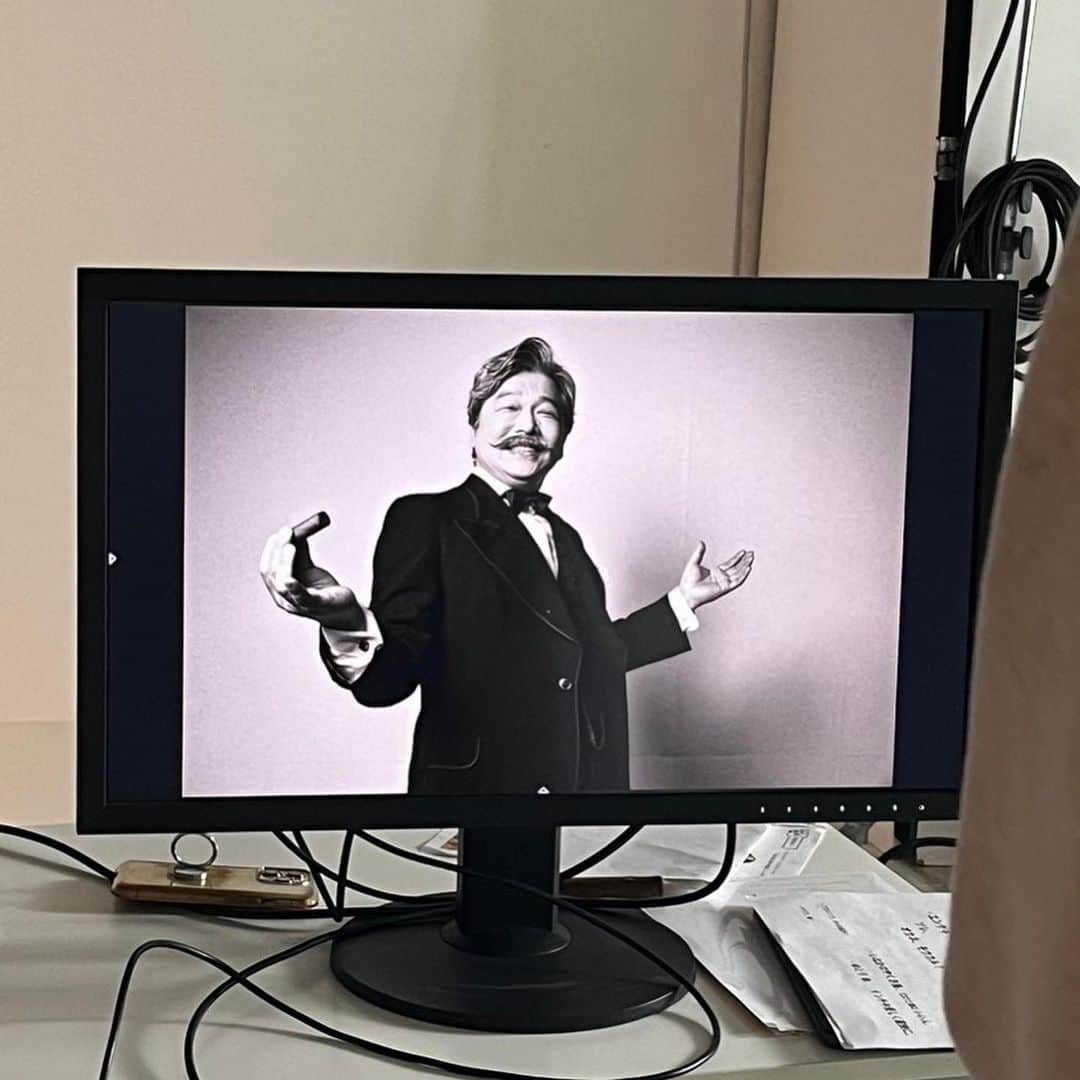 三上市朗のインスタグラム：「稽古2日め。皆んなで和気あいあいとガシガシ稽古してます！ #エドモン」