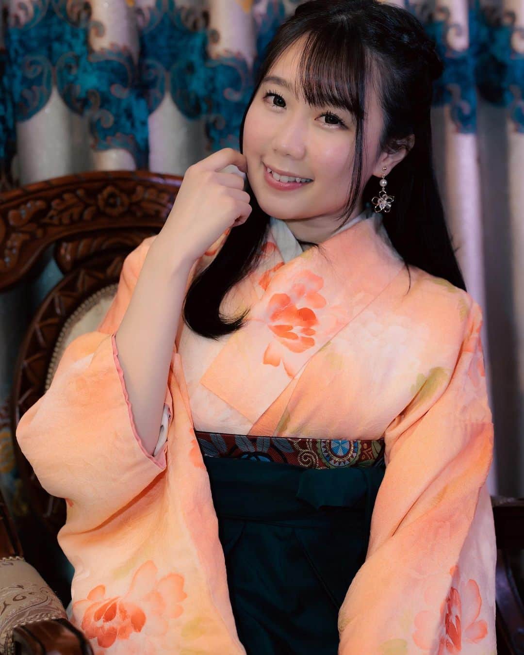 のインスタグラム：「🎎🌸🍡💕  #ひな祭り #ひなまつり #japan #japanese #japanesegirl  #cawaii #kawaii #cute #loli #girl #日本 #love #like #racequeen #レースクイーン #女の子 #cutie #pretty  #撮影会 #model #撮影会モデル #portrait #portraitphotography #ポートレート #ポートレート撮影 #撮影　#撮影モデル #被写体　#カメラ #camera」