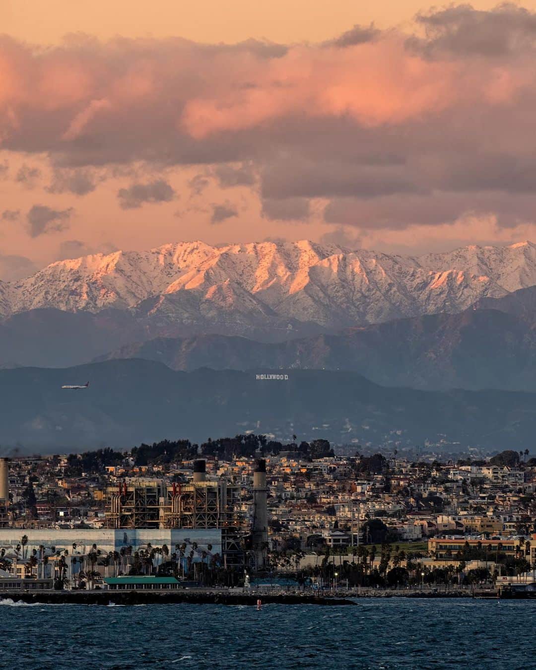 Pete Halvorsenのインスタグラム：「Golden Hour in the Golden State.  Thought we were done with the LA-ndscapes? Nope...this week was too incredible. Have a few more setups to share.   LEICA SL / 90-280」