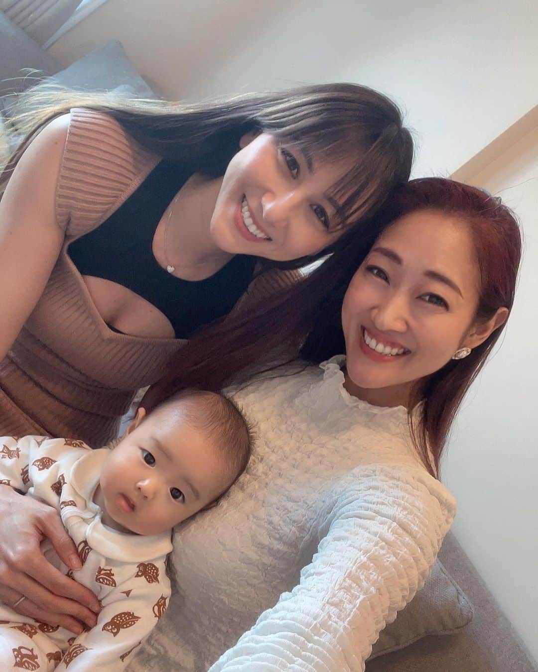 道端カレンのインスタグラム：「のりこちゃんありがとう💓 めちゃくちゃ楽しかった💓💓  話したいことたくさんあって、あっという間の時間だった🥰  産後と思えないのりこちゃんのスタイルの良さに見惚れてしまった😻  @noriko3.25」