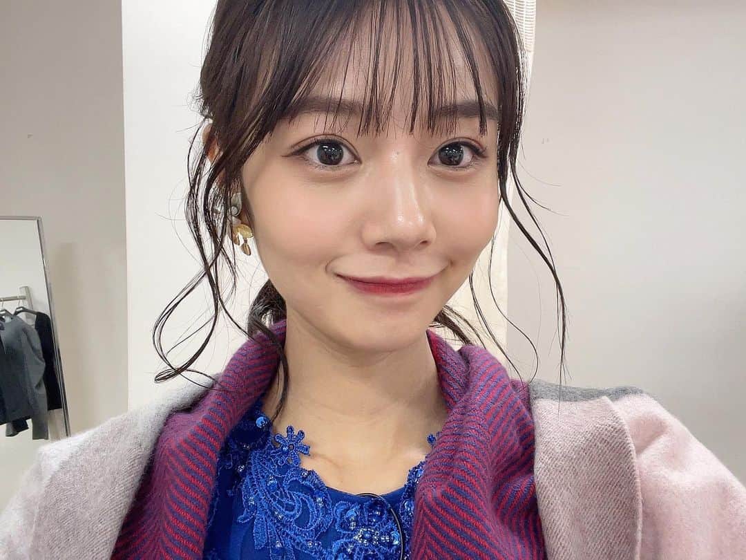 杉浦みずきのインスタグラム：「. 基本おサボりなので 放置しがちなのですが、 大事な収録前とかに駆け込みでメンテナンスいくと、 あ、やっぱりいい🥺てなり、日頃からやろうと反省。笑  目ヂカラってやっぱり大事  まつ毛と眉毛はいつも @une_fleur_sara さん💗  #パリジェンヌ #パリジェンヌラッシュリフト  #まつ毛パーマ」
