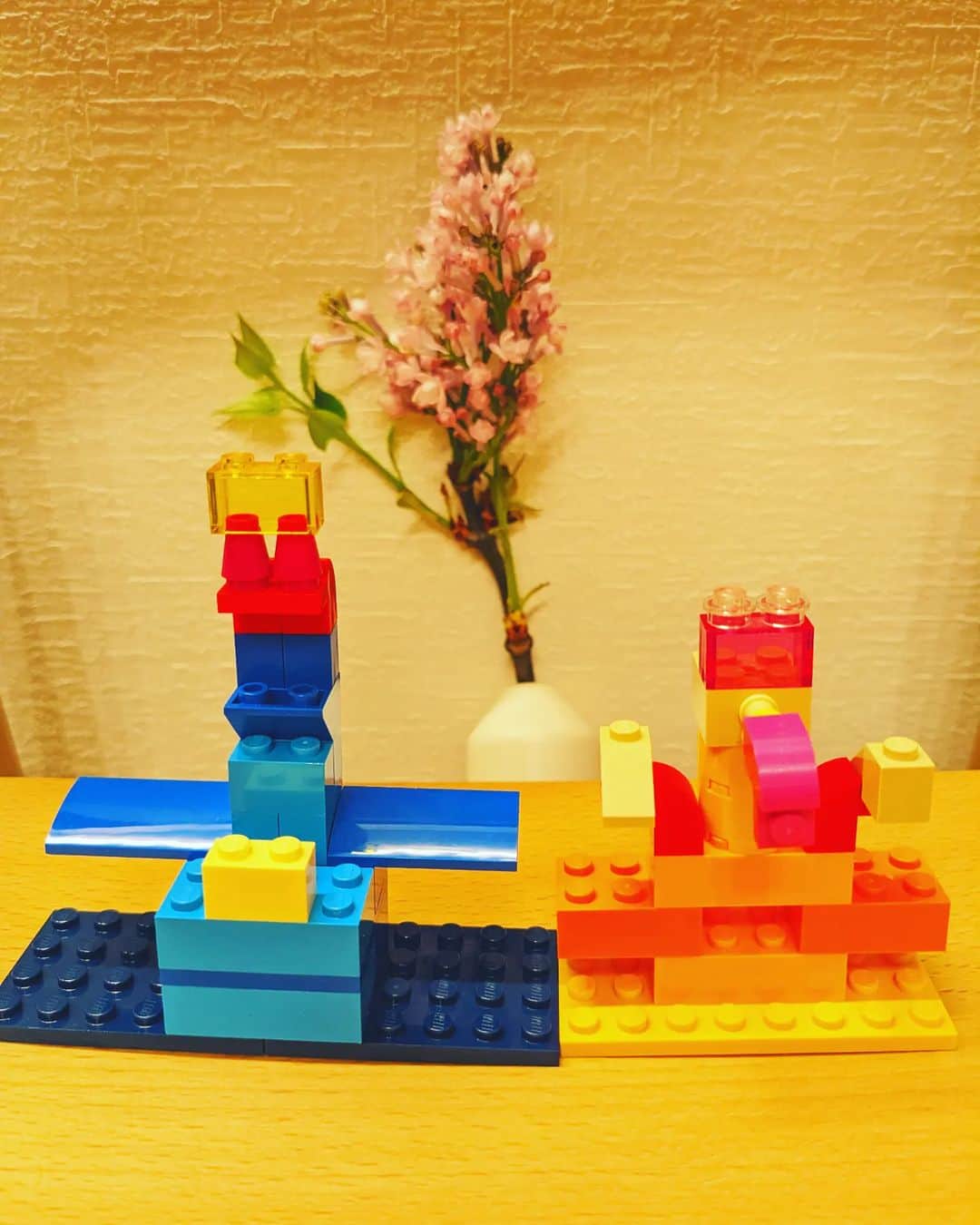 川原克己 さんのインスタグラム写真 - (川原克己 Instagram)「ひな祭り楽しんでくれてますか？ #レゴで雛人形むずい #雛人形 #ひな祭り」3月3日 19時19分 - tenjikunezumikawahara