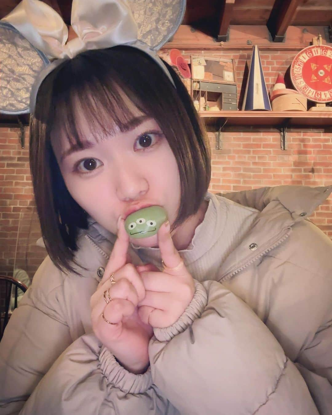 平崎里奈さんのインスタグラム写真 - (平崎里奈Instagram)「リトルグリーンマンです🤭💚👽🚀」3月3日 19時25分 - hirasakirina