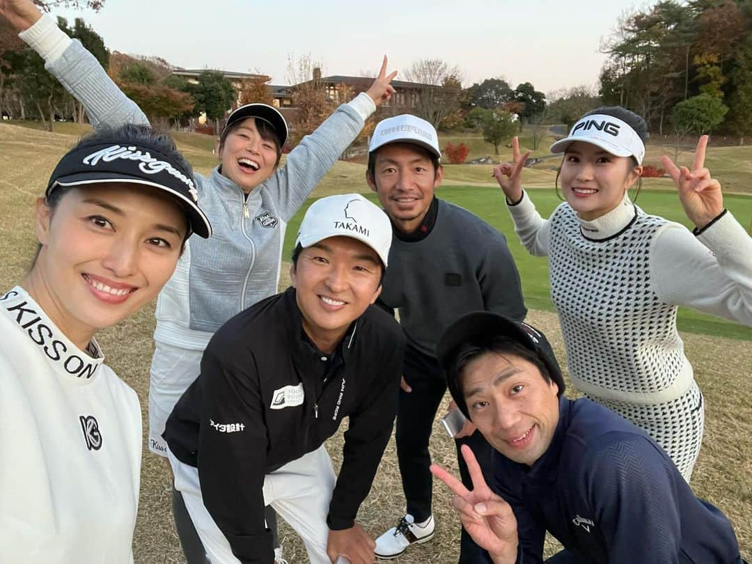 松原果音さんのインスタグラム写真 - (松原果音Instagram)「. 3月になりましたね🌸 . 橋本マナミのLeader'sGOLF⛳️ 引き続き放送されてます🥰🥰 ぜひ最後までご覧ください😋 .  テレビ埼玉 毎週月曜21:00～21:30 （再 毎週金曜12:00～12:30）  ゴルフネットワーク（ＣＳ） 毎週火曜 24:00～24:30/ほか月間8回放送  スカイＡ（ＣＳ）  具体的な放送時間はぜひホームページをご確認ください😋 . #ゴルフ#ゴルフ女子#ゴルフスイング#心斎橋ゴルフスタジオ#ライジングレディースゴルフ#ゴルフタイランド」3月3日 19時38分 - kanonmatsubara1