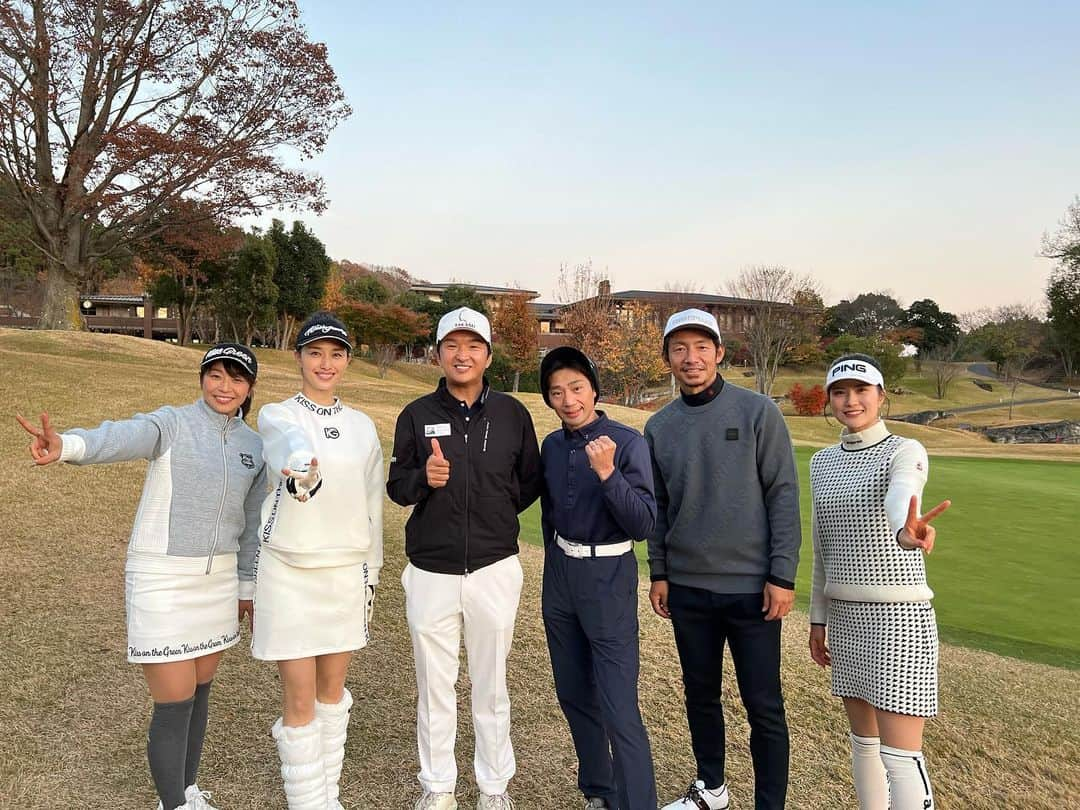 松原果音さんのインスタグラム写真 - (松原果音Instagram)「. 3月になりましたね🌸 . 橋本マナミのLeader'sGOLF⛳️ 引き続き放送されてます🥰🥰 ぜひ最後までご覧ください😋 .  テレビ埼玉 毎週月曜21:00～21:30 （再 毎週金曜12:00～12:30）  ゴルフネットワーク（ＣＳ） 毎週火曜 24:00～24:30/ほか月間8回放送  スカイＡ（ＣＳ）  具体的な放送時間はぜひホームページをご確認ください😋 . #ゴルフ#ゴルフ女子#ゴルフスイング#心斎橋ゴルフスタジオ#ライジングレディースゴルフ#ゴルフタイランド」3月3日 19時38分 - kanonmatsubara1