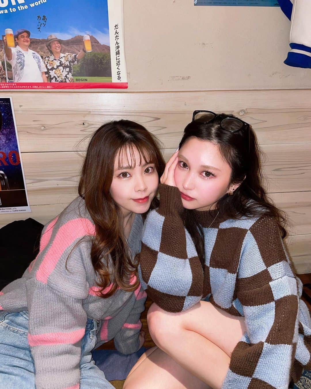 Airiさんのインスタグラム写真 - (AiriInstagram)「. Yukinaと🤍💙 なんか定期的に会わないとソワソワする謎。 . .  #osaka#fashion#make#大阪#関西#いいね#美容#前髪#レイヤー#ニット#カーディガン」3月3日 19時34分 - airi_f0924