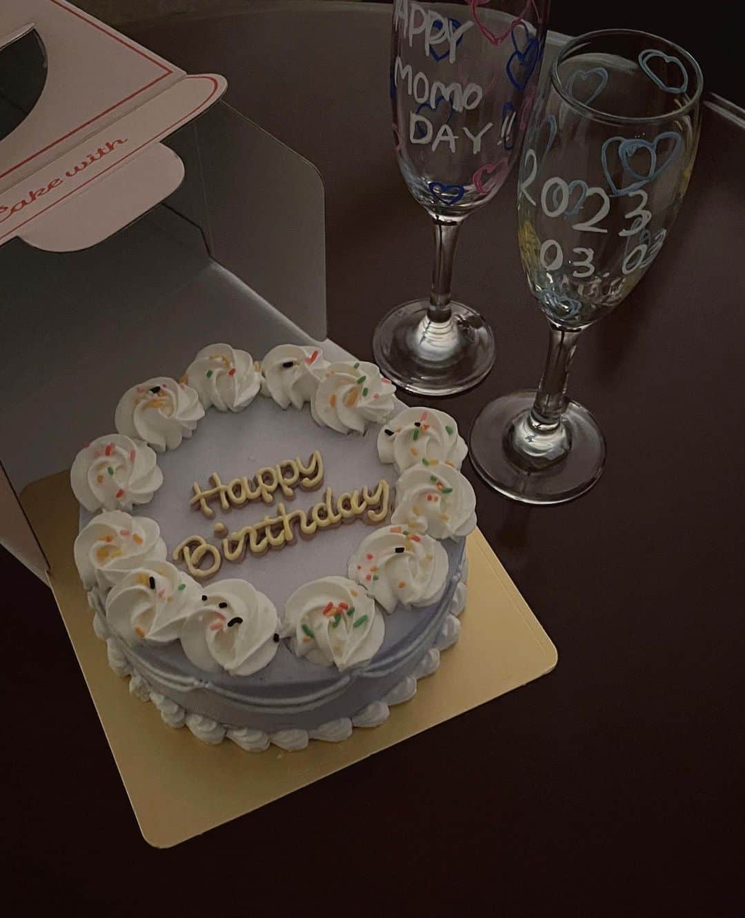 momoさんのインスタグラム写真 - (momoInstagram)「03.03 🎂 - -  #birthday #05년생  #cakewith_pr」3月3日 20時10分 - __53i.m