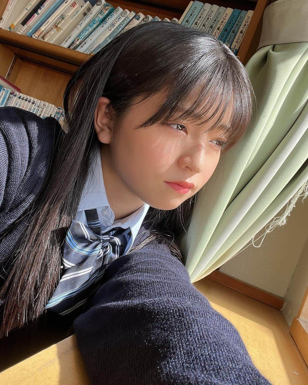 佐々木ほのかさんのインスタグラム写真 - (佐々木ほのかInstagram)「太陽☀️ #アプガ2 #太陽 #制服 #学生 #06 #冬 #黒髪ロング」3月3日 22時40分 - honoka_sasaki_uug2ki