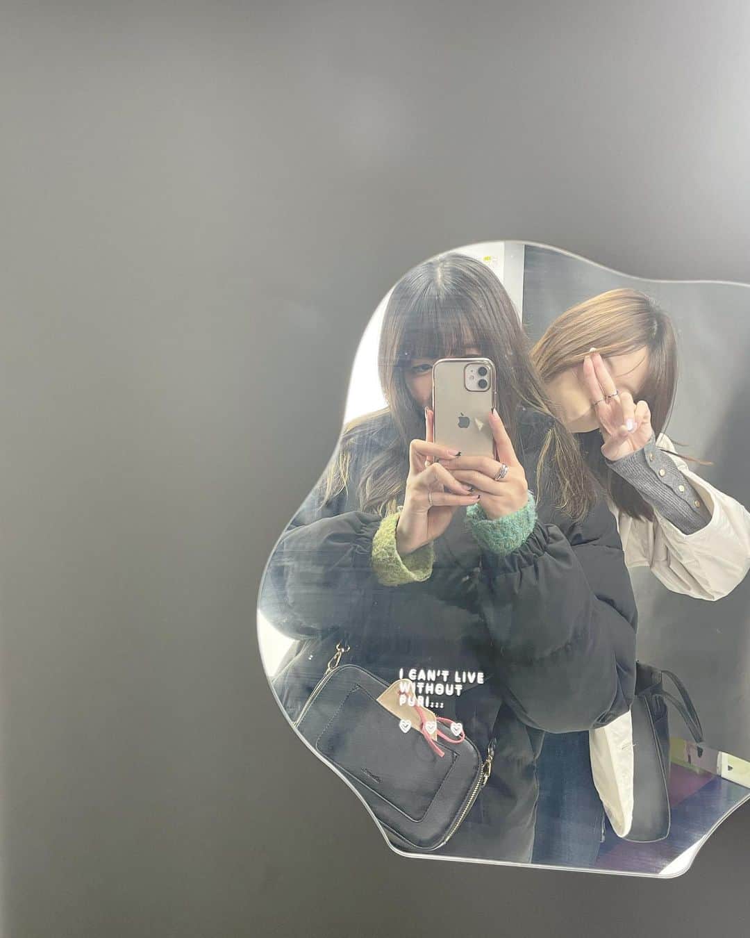 早坂梢依さんのインスタグラム写真 - (早坂梢依Instagram)「鏡で撮りがち🪞」3月3日 23時06分 - kozue_hayasaka