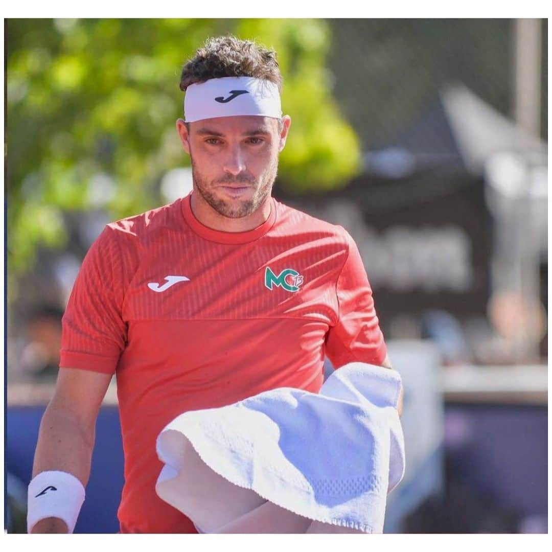 マルコ・チェッキナートのインスタグラム：「Stay Strong 🎾 🤙🏽 #tennislife  @santibahamonde @chileopen」