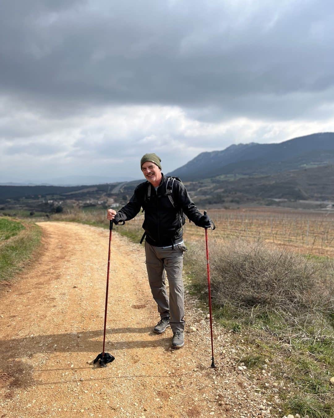 クリス・ノースのインスタグラム：「I was so enchanted by The West Highland Way in Scotland - that my friends talked me into coming to  El Camino-now in Rioja country- after 18 miles Rioja wine is needed!!」