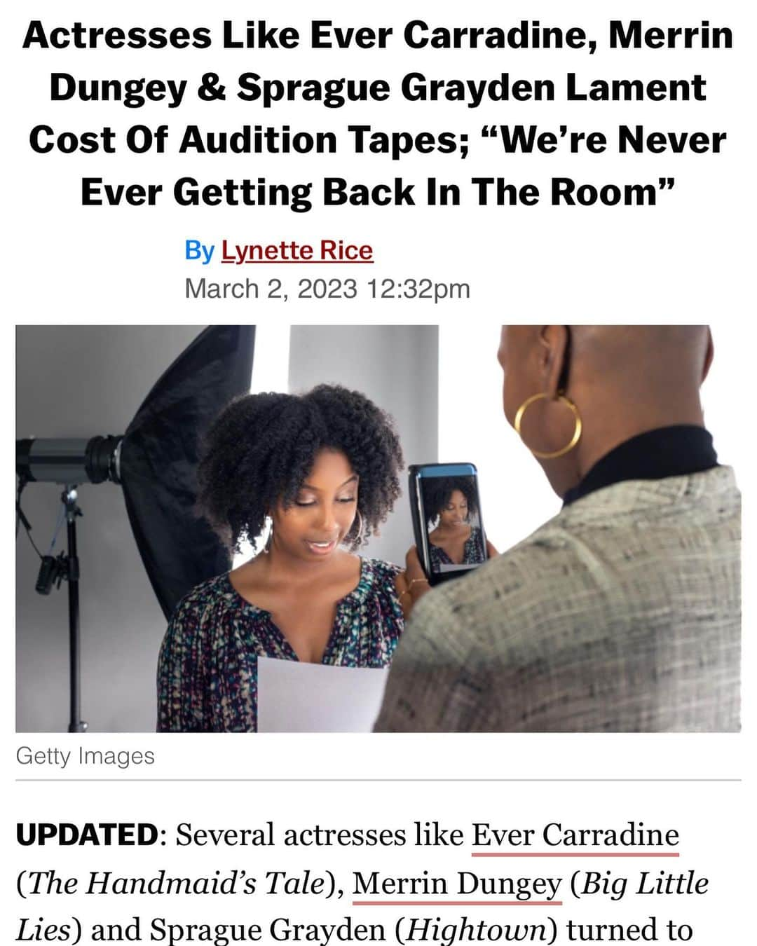 クレア・コフィーのインスタグラム：「THANK YOU THANK YOU THANK YOU @realmerrindungey @officialevercarradine @realspragueg to have the guts to get loud about this worn-out-its welcome dysfunction. (and thank you to @lynette.rice for running the story!) Here’s the thing. “Use an iPhone and get a friend to help you out!” is bullshit. Unless you’re in college and have friends you can trade sex favors or beer with in which case you and your hot 20 year old self, have a ball! But the idea that I would be able to run over to a “friend’s” house for an hour+ or someone would be able to run over to mine with 24 hrs notice to make something that will most likely fall into a digital everything bagel hole… I SIGH. And that’s just the tip of this wonktastic sad melting iceberg. I have tried to contact @sagaftra over and over and no one even knows where to direct my call. This now feels like a game of chicken, so come on y’all! Zoom or in-room sessions!! Or we just send a polaroid. But come on! We can do this! Let’s do this. Thank you for bearing witness to my first instagram rant hope it was as good for you as it was for me. Love you.」