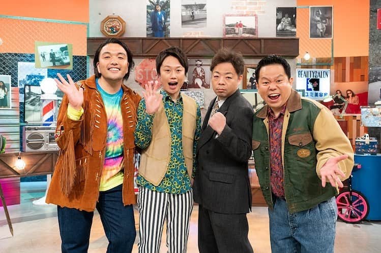 のインスタグラム：「ダイアンさんと一緒に番組やらせてもらいました！嬉しい！ ユースケさんシンプルスーツ？  #フルフォト」
