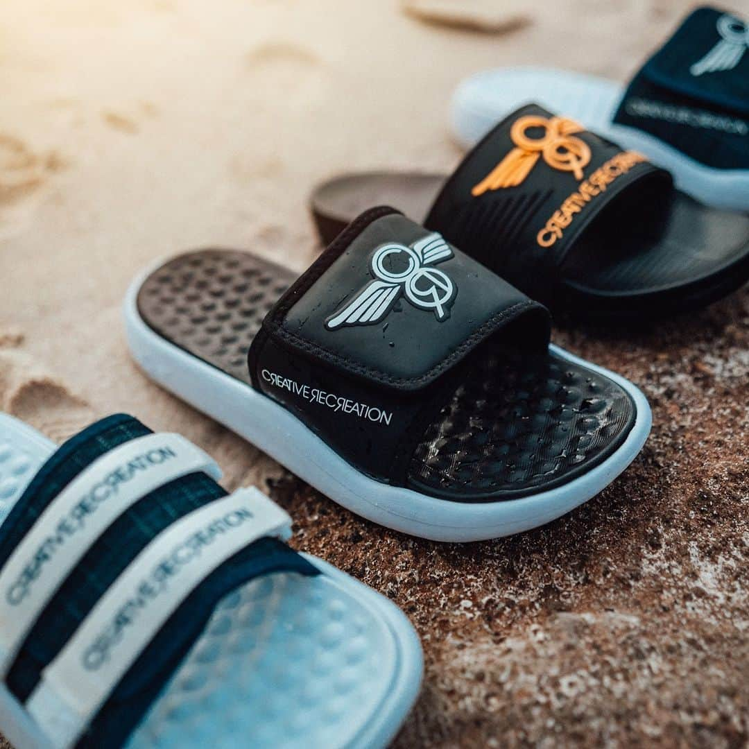 クリエイティブリクリエーションのインスタグラム：「Ready to warm up...   #comingsoon #slides #mensslides #mensfootwear #mensfashion #sliders #sliderdesign #shoes #style #styleinspo #fashion #fashionstyle」