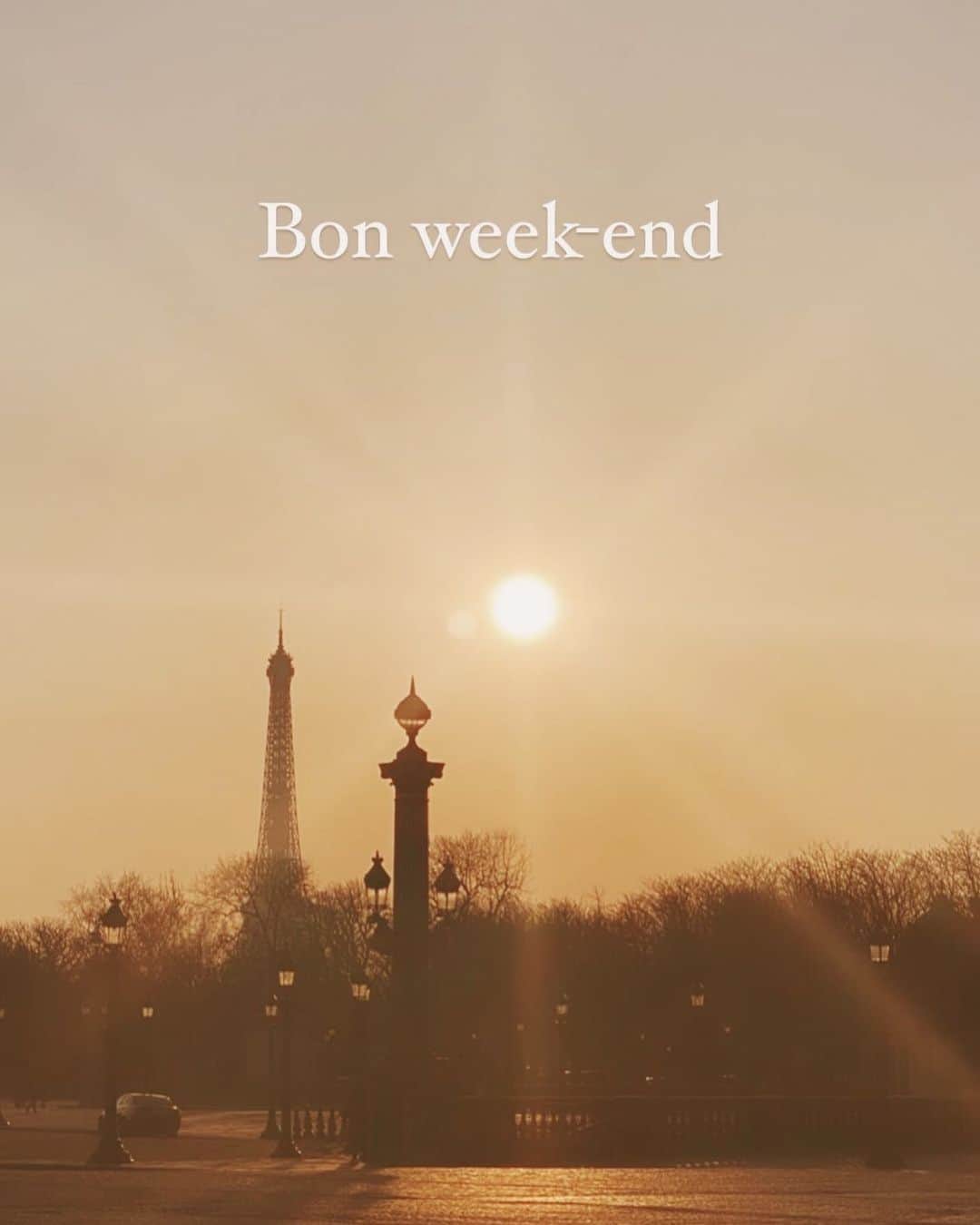 フランスアンティーク ランスタンのインスタグラム
