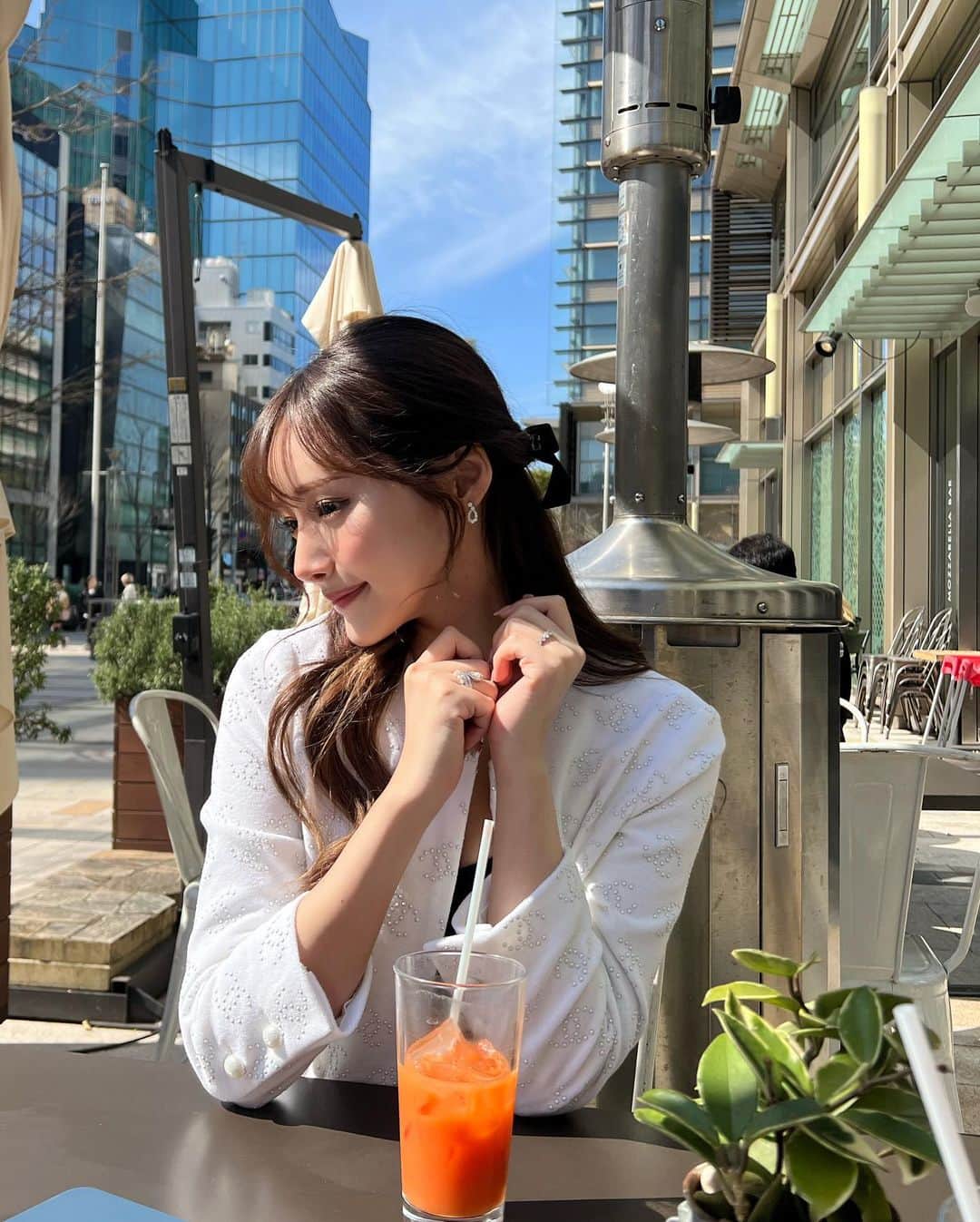 KIHOのインスタグラム：「. ぽかぽか☀️春気分🧡. . .」