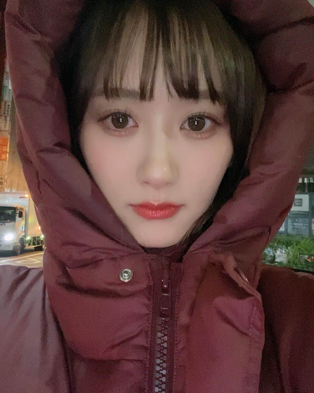 南早紀のインスタグラム：「夜はやっぱり寒い🥶🥶」