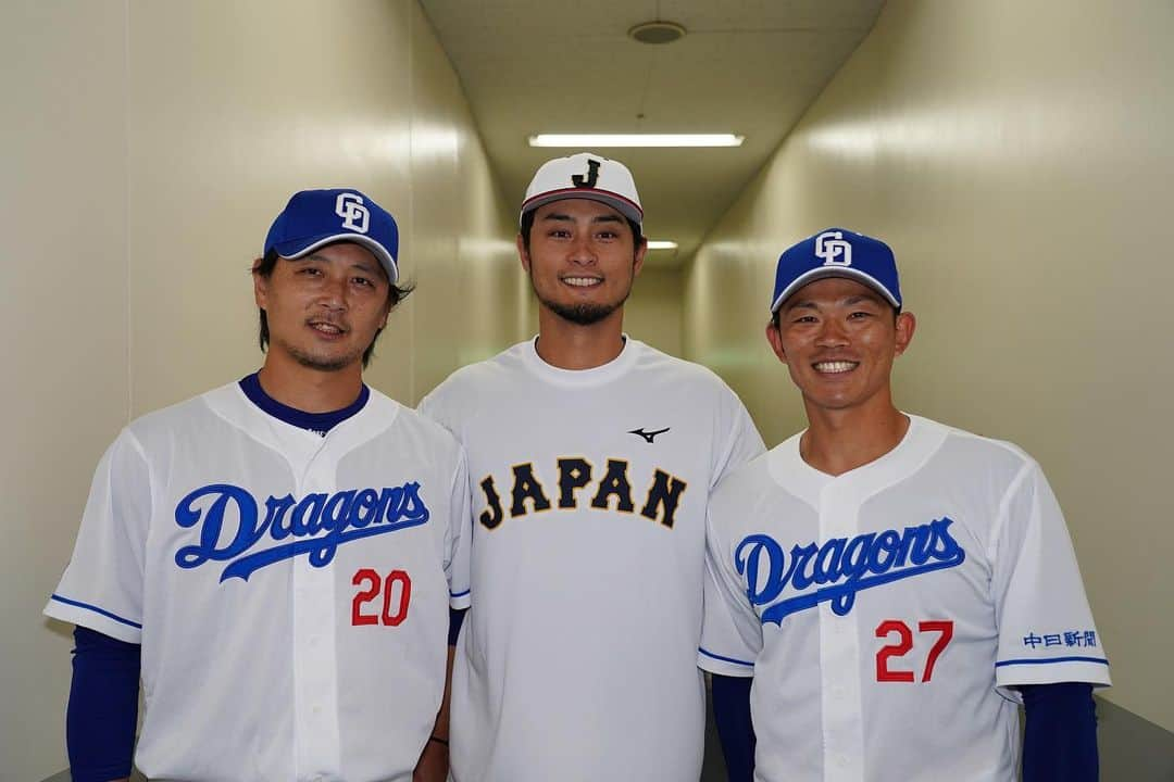 ダルビッシュ有さんのインスタグラム写真 - (ダルビッシュ有Instagram)「同級生の涌井と大野に会えました😊 #86年会」3月5日 0時57分 - darvishsefat11