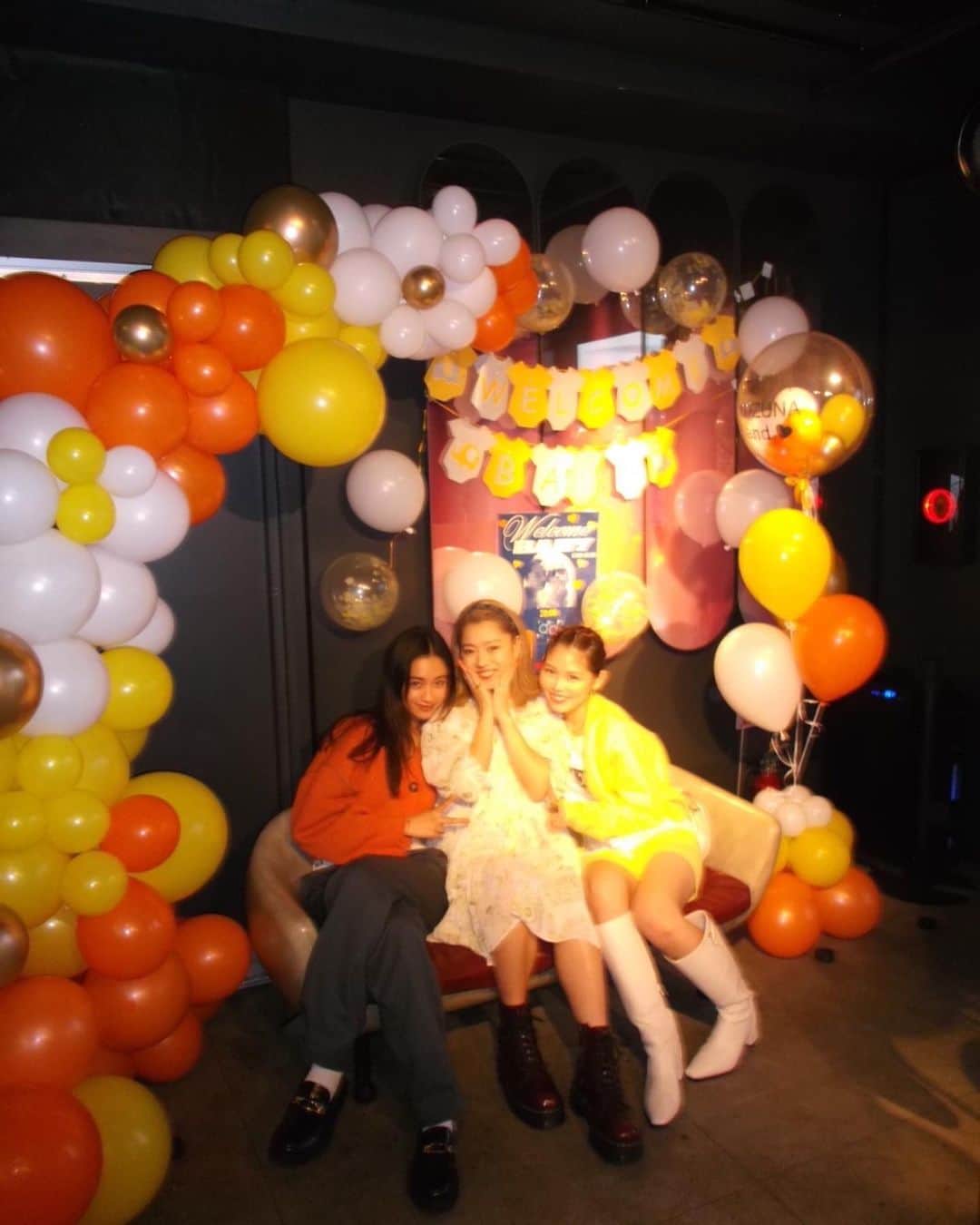 武部柚那さんのインスタグラム写真 - (武部柚那Instagram)「baby shower💗💙 大好きなオレンジと黄色がドレスコードだった幸せな日。 たくさんの愛と感謝がいっぱいの日☺️💗 是非YouTubeみてねっ」3月4日 17時03分 - yuzuna839__