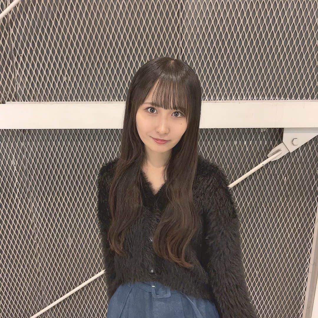 山邊歩夢のインスタグラム：「🖤♡🤍 * *」