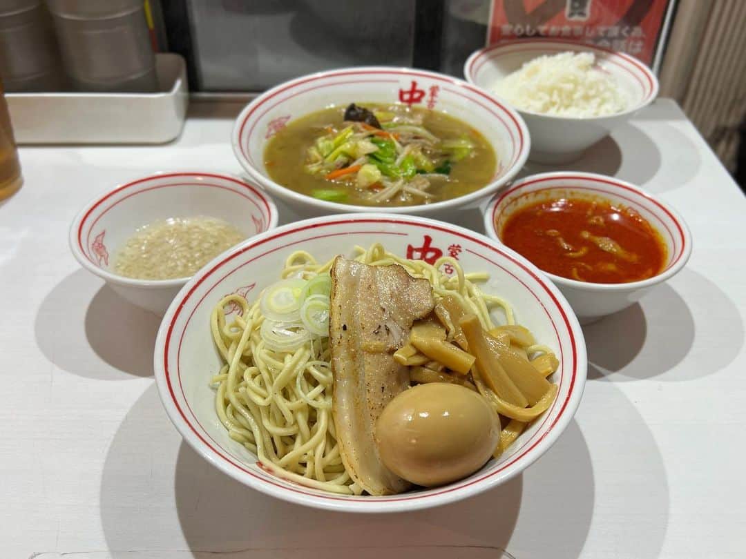 SUSURUのグルメインスタ