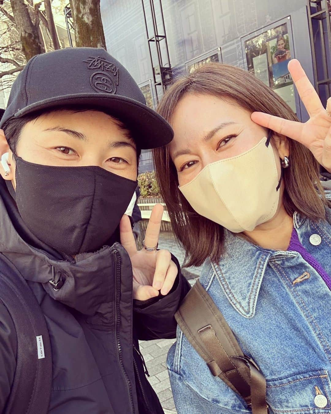 宮里藍のインスタグラム：「Fun time with my bff the other day! 彼女がいなかったらアメリカの生活が本当に孤独だったと思う。いつもそっと温かく支えてくれる人。アメリカ人だけど、日本の文化にもすっと馴染んで努力出来るのは本当凄いし尊敬してる！  いつもありがとう☺️❤️ 次は機種変の相談に乗ってくれ！w   #appleに詳しすぎて #店員さんかと毎回思う #今回は資料作りの相談 笑 #アドバイスサンクス #mybff」