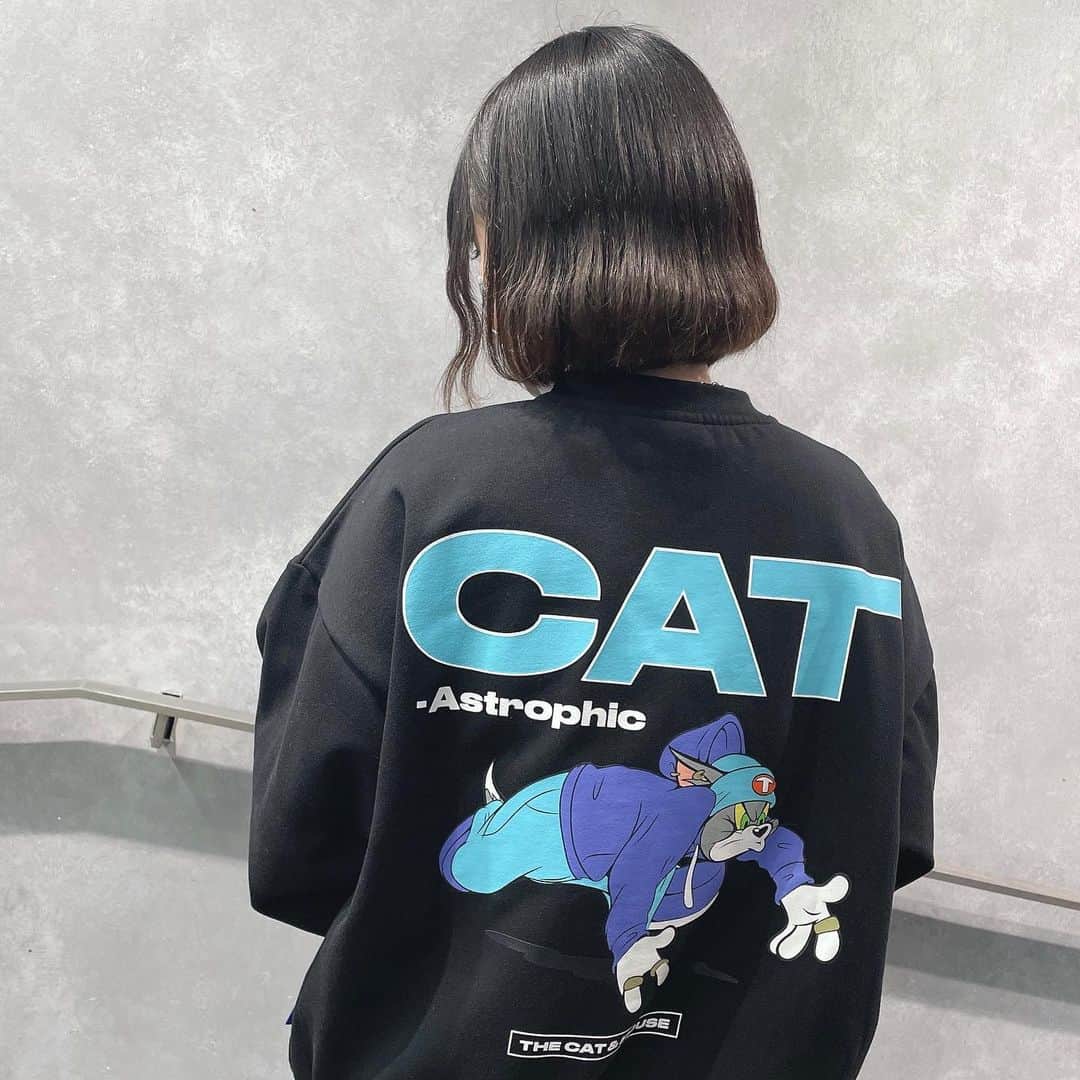 小倉月奏のインスタグラム：「♡ ・ ・ 下北沢で買った新品🐭🐱 ・ ・ ・ #スウェット #トレーナー #トムとジェリー #スウェットコーデ #トレーナーコーデ #トレーナー女子 #コーデ #プリント」