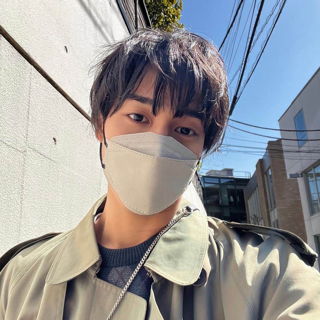 佐藤颯人のインスタグラム：「💇‍♂️🍃  #satotriplets #japan」