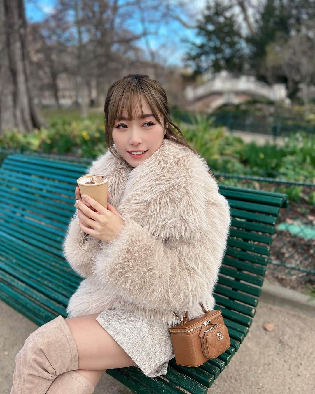 Miss Hunnyさんのインスタグラム写真 - (Miss HunnyInstagram)「”Getting older is inevitable, but growing up is a choice. Embrace your inner child no matter what age you are. ” - Peter Pan」3月4日 21時12分 - misshunnyig