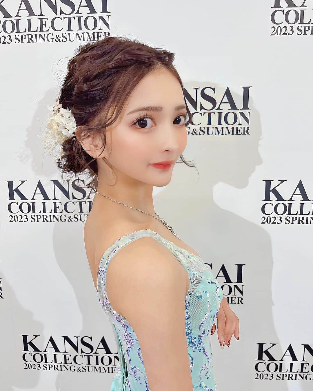 菅野芹那さんのインスタグラム写真 - (菅野芹那Instagram)「関西コレクション ありがとうございました⸜(๑⃙⃘’ᵕ’๑⃙⃘)⸝⋆︎*  今年も可愛いドレス 着られてうれしかった👗  レースから今日まで 本当にみんな支えてくれてありがとう😊お客様には頭上がりません。  #関西コレクション #関コレ #sugar #soumei #キャバ嬢 #キャバドレス #歌舞伎町 #歌舞伎町キャバ嬢」3月4日 21時27分 - serina_chan_17