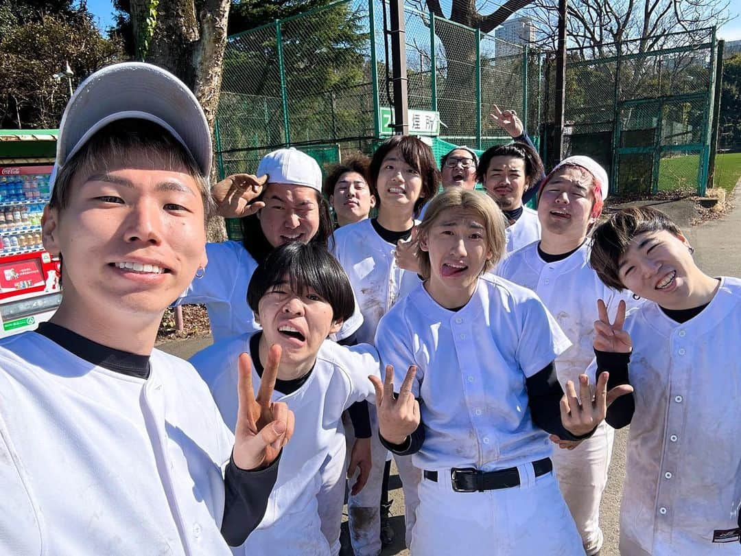 けーすけさんのインスタグラム写真 - (けーすけInstagram)「ルーキーズ⚾️🤣 #レイクレ × #エスポ #久々のコラボ楽しかった #なめたらいかんぜ関西勢」3月4日 21時45分 - keisuke.espoir_tribe