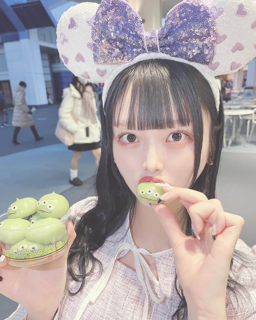 のインスタグラム：「ディズニーまたいきたい🥱🏰💗」