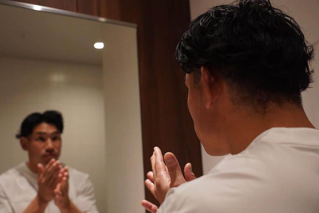 中村亮土のインスタグラム：「男性も美容の時代  #バッサメンスポーツ　#wassermensports」