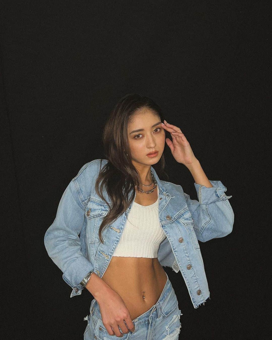 のインスタグラム：「． TGCありがとうございました♡ 声出し解禁で最高だったね〜 デニム祭りでしたいかがでしたか🫶🏾」