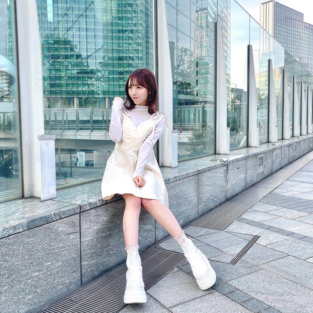 落合希来里さんのインスタグラム写真 - (落合希来里Instagram)「‪ 𓈒𓏸  今日の服~🐩  暖かくなってきたから このワンピ1枚で おでかけしたいな〜(ᐢ.ˬ.ᐢ)  形が可愛すぎてお気に入り…！！  ୨୧ @__treat.urself__   #きらまむすたいる #treatyourself #idol」3月4日 22時23分 - _ochiaikirari_