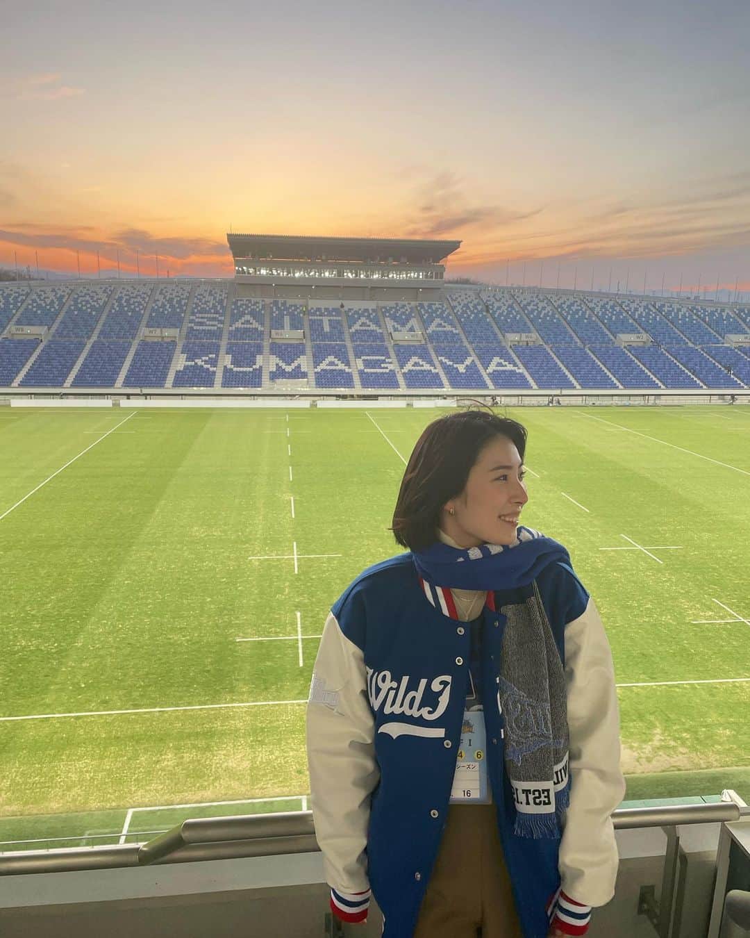 のインスタグラム：「今日の熊谷🌸 久しぶりに綺麗な夕陽見れて嬉しかった。  #熊谷 #熊谷ラグビー場 #夕陽  #ラグビー #試合日和 #最高」