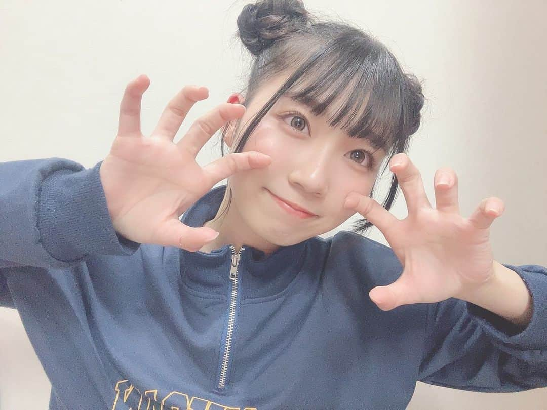 中坂美祐さんのインスタグラム写真 - (中坂美祐Instagram)「🐻‍❄️🐻  この髪型がお気に入りです🧸  #アイドル #idol #アイドルヘア」3月4日 22時41分 - nakachan_0611